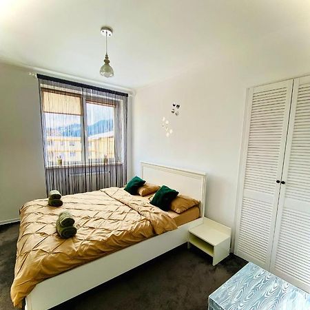 Apartament Tiron In Centru Orasului Гура-Гуморулуй Экстерьер фото