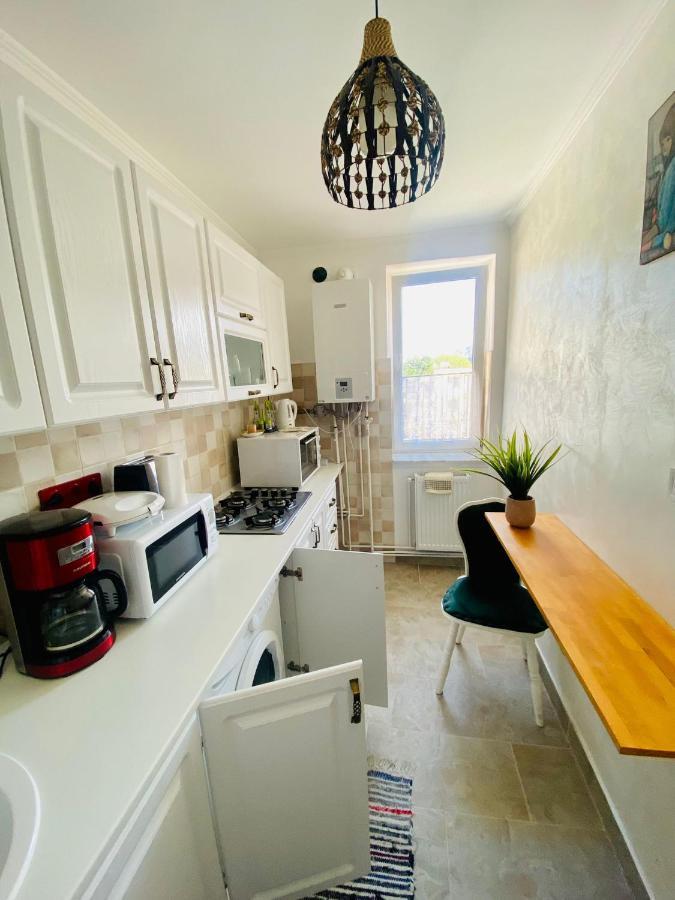 Apartament Tiron In Centru Orasului Гура-Гуморулуй Экстерьер фото